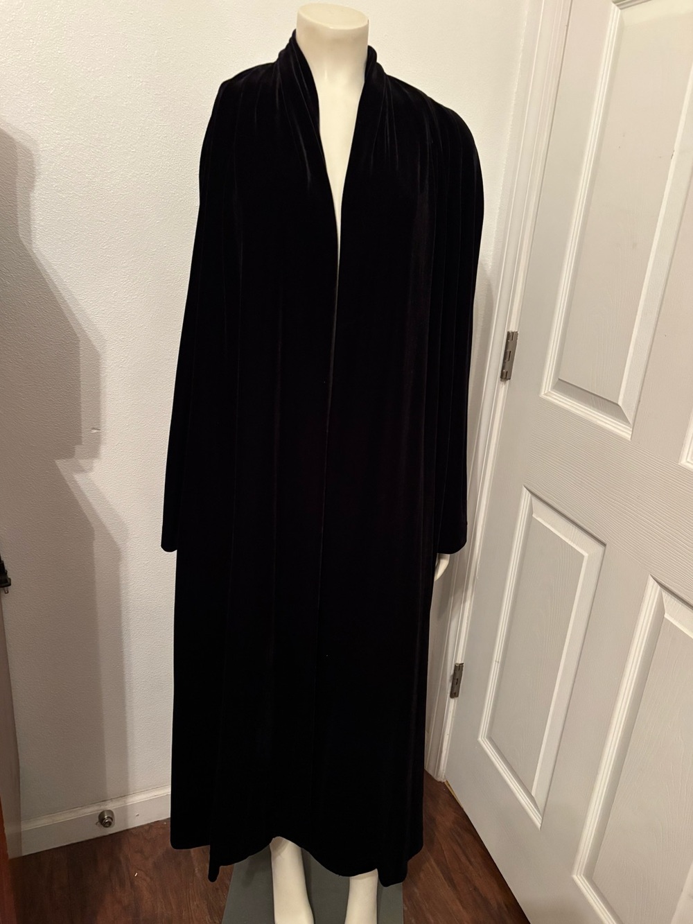 Vintage JS collections velvet opera duster coat M